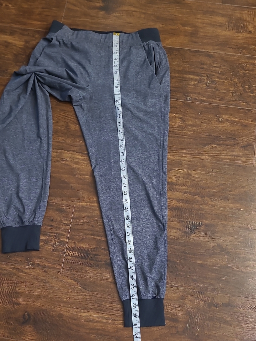 Lululemon Get Ready Gray Jogger Pants with Elastic Cuffs And Waist Pull On Sz 6 - Picture 8 of 10